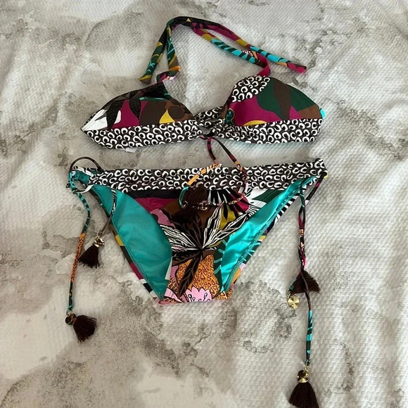 BLEU ROD BEATTIE Tall Triangle Run Wild Size 4 and Tie Sides Bottom Size 4 - Picture 11 of 14